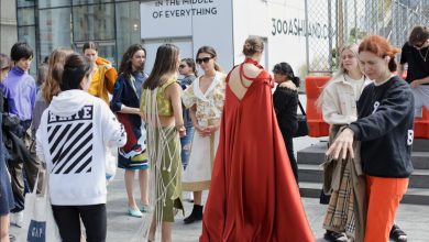 Threaded Talent: Navigating the Curriculum of a Diploma in Fashion Design 1 Threaded Talent: Navigating the Curriculum of a Diploma in Fashion Design