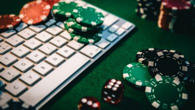 How to play poker online