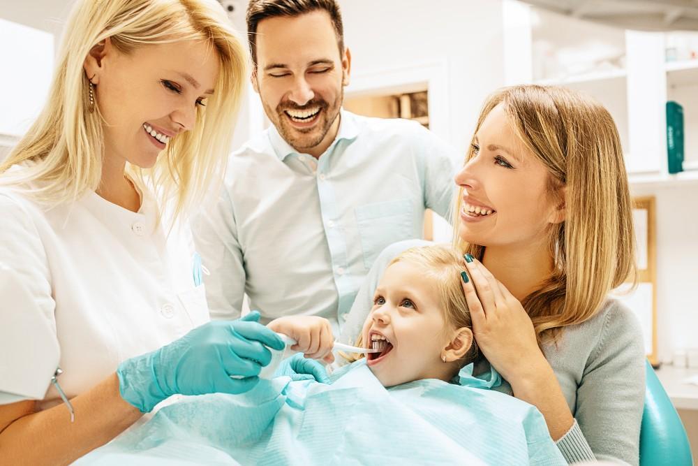 How Family Dentists Make Dental Care Comfortable For Kids And Adults 1 How Family Dentists Make Dental Care Comfortable For Kids And Adults
