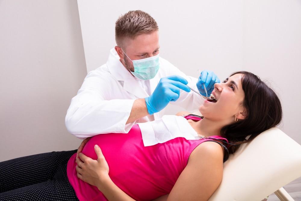 The Role Of Family Dentists In Managing Oral Health During Pregnancy 1 The Role Of Family Dentists In Managing Oral Health During Pregnancy