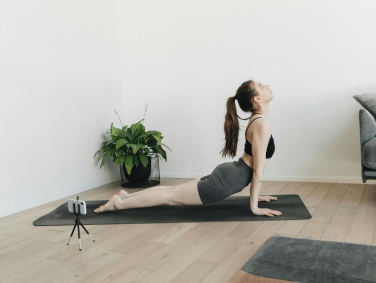 The Role of a Health Coach in Transforming Your Lifestyle 1 The Role of a Health Coach in Transforming Your Lifestyle